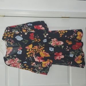 Umgee Floral V-Neck Ruffle Sleeve Dress Medium